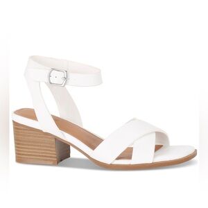 Style & Co. SHELBYY White Block Heel Sandal SIZE 9 FITS LIKE 9.5! Brand new!!